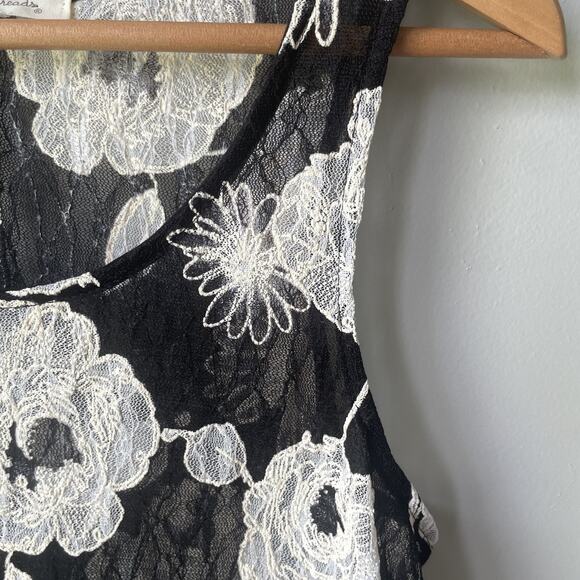 Vintage Painted Threads Tank Top Lace Boho Floral Lace Black/ White Womens S Y2K - Picture 4 of 7